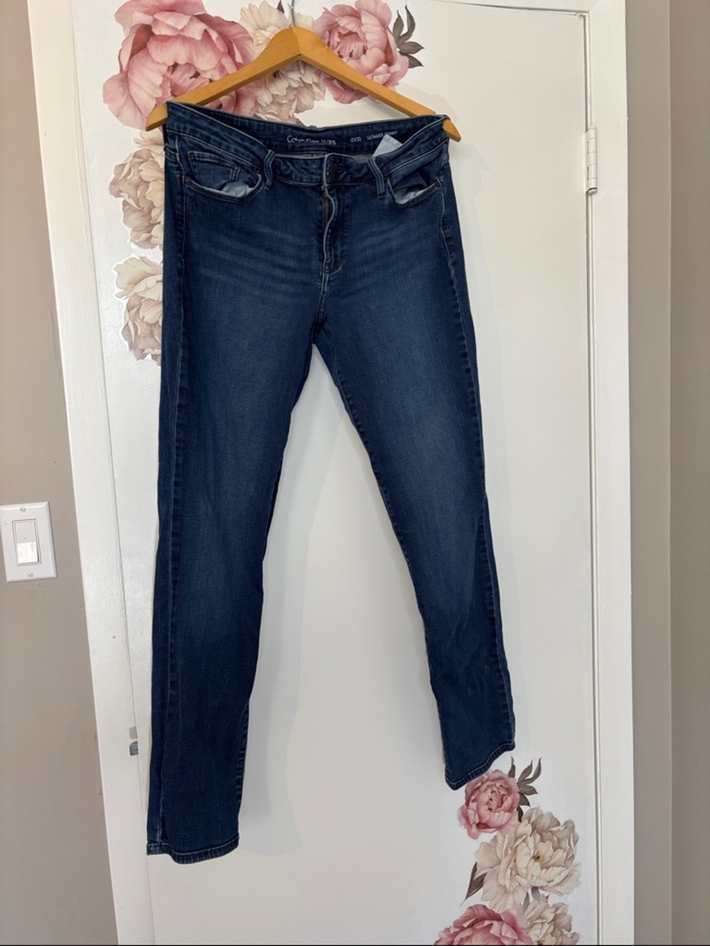 Dark Blue Women’s Skinny Jeans